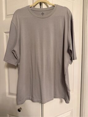 Under Armour Mens Loose Fit T-shirt, Large, Gray